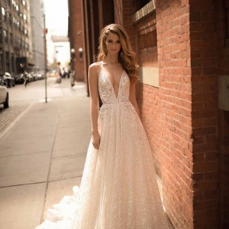 BG6I9618-berta-bridal-brautkleid-ss-2018_balayi-berlin